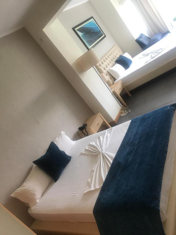 Vivi Hotel プライア エクステリア 写真