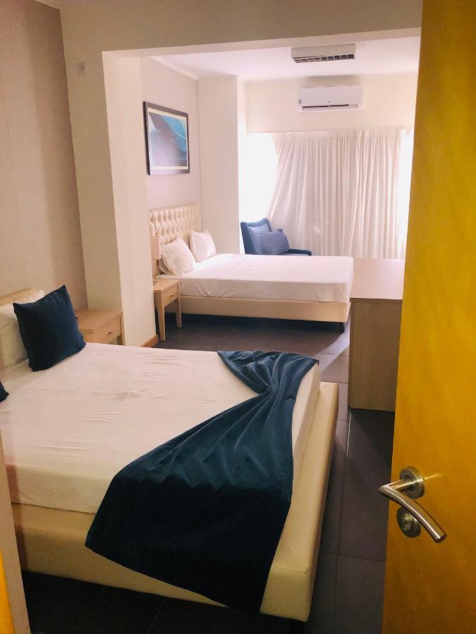 Vivi Hotel プライア エクステリア 写真